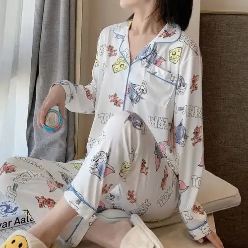 牛奶丝韩版宽松ins风甜美可爱卡通长袖家居服
