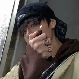 qq头像大全男生帅气冷酷这段凑合的感情终于快要结束了
