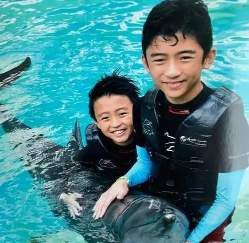 张柏芝儿子赞美王菲,大家为其点赞,网友说得好20210504
