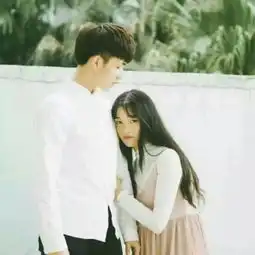 甜蜜幸福一对qq情头
