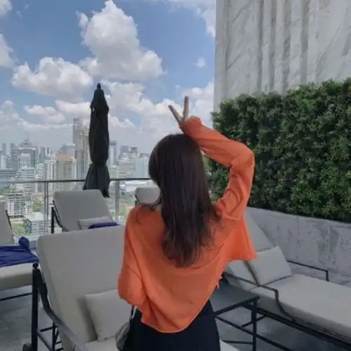 女人心梦露唱吧,玩音乐,就上唱吧

