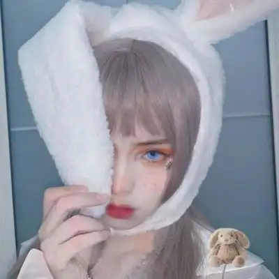 让男人怦然心动的欧美女生头像ins风高清图片
