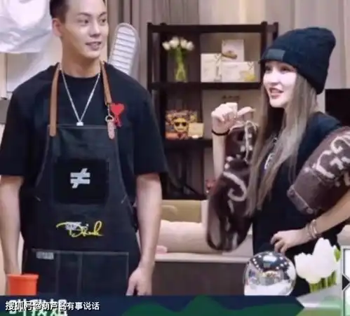周扬青豪宅办家宴庆圣诞,被嘲与闺蜜撞脸,分手后频频曝光引不满
