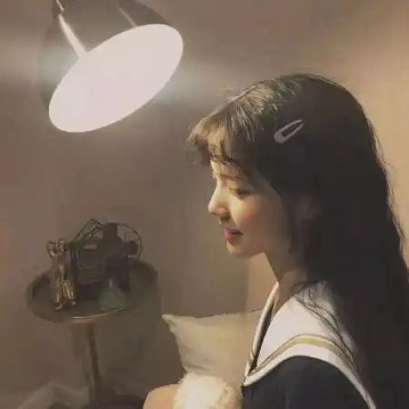 非主流女生qq头像,可爱系的美女卖萌的
