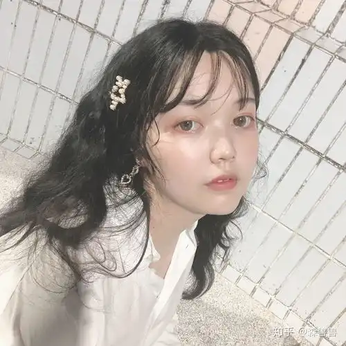 你会用自己的真人照片去做微信头像吗
