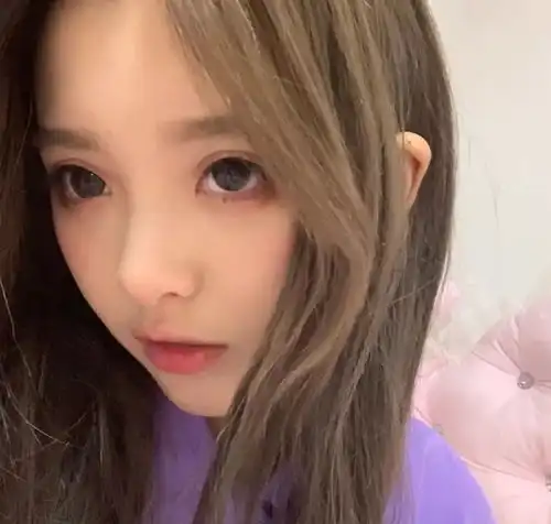 抖音古风女神和闺蜜闹掰,官宣恋情被喷,蹭热度对象还是个渣男
