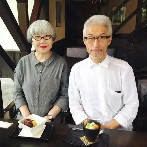 这才是情侣装的正确穿法
