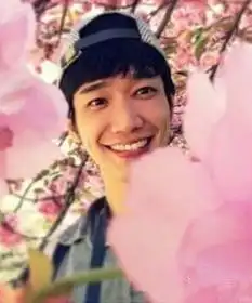 比悲伤更悲伤的故事男主刘以豪,小奶狗长相的他撞脸半个韩国
