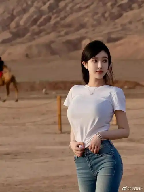 不同风格的各式美女
