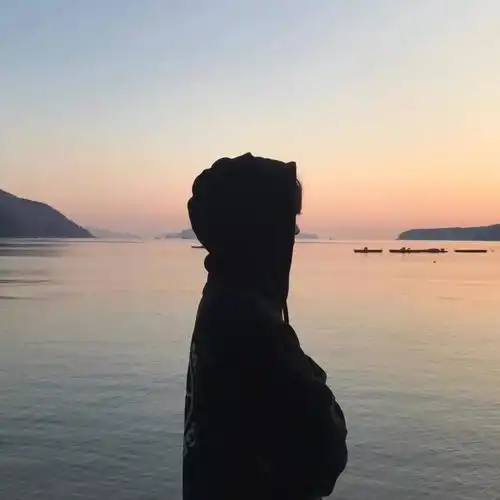 帅气小哥哥头像快保存吖
