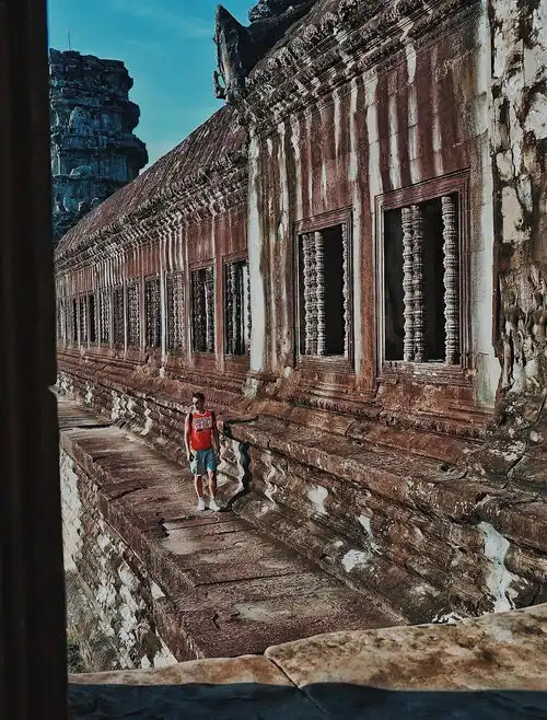 当时间凝住高棉的微笑,还有舌尖可以丈量高棉的味道
