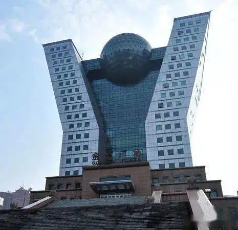 回顾2020年中国十大丑陋建筑,最丑的超乎你想象......
