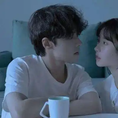 情侣头像超火情头恋爱技巧小建议
