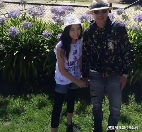 任达华晒出在香港的豪宅,都快70岁的人了,家里装修还这么时尚
