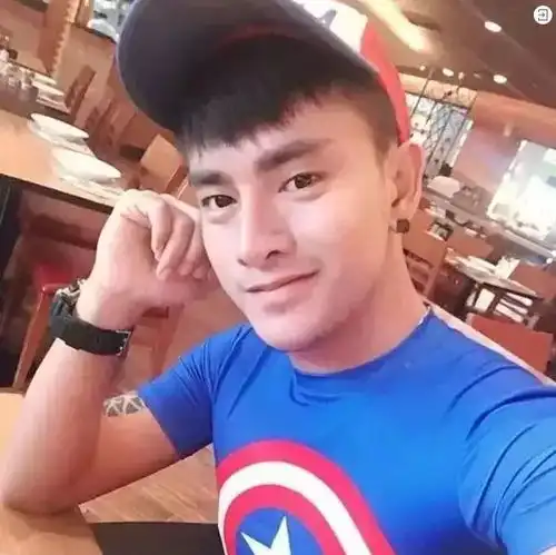 靠脸惊艳世界被夸是全国最漂亮的美少女,现在怎么把自己整成这个样子了
