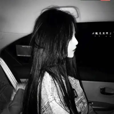 霸气女头像超拽黑白精选社会头像女
