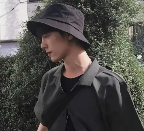 肖战双十一深夜上线,关注两人还下单,粉丝钓鱼等取关发动态
