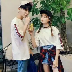 东门新白马t恤批发
