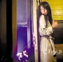 湖南台自制剧童话深圳热拍张钧甯分饰两角
