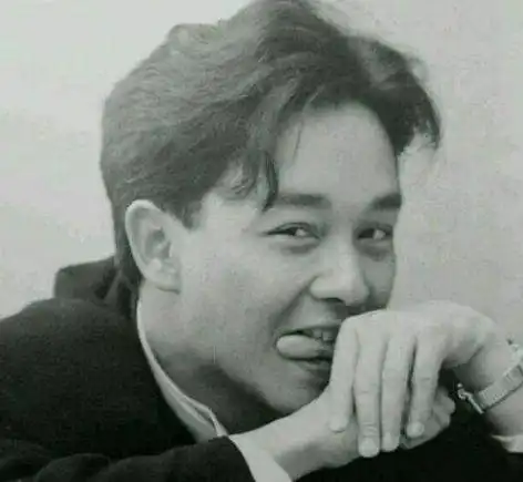 2003年张国荣跳楼自杀,临终致电向太陈岚相不相信我没得抑郁症
