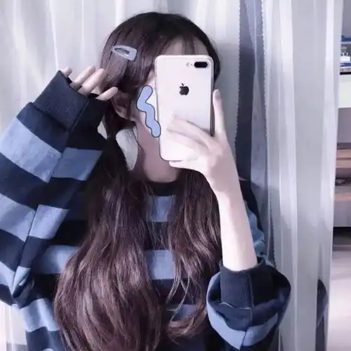 头像你是不是活腻了
