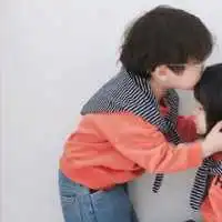 伴侣小儿童一对两张头像
