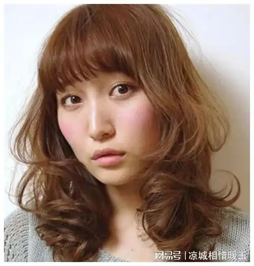 50岁的女人喜欢找多少岁的男人三个女人说了实话
