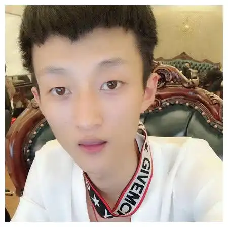 快手男网红收入排名祁天道月入千万第五,散打哥第二

