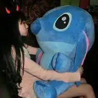 养眼女生的空间头像留下一些片段成为回忆
