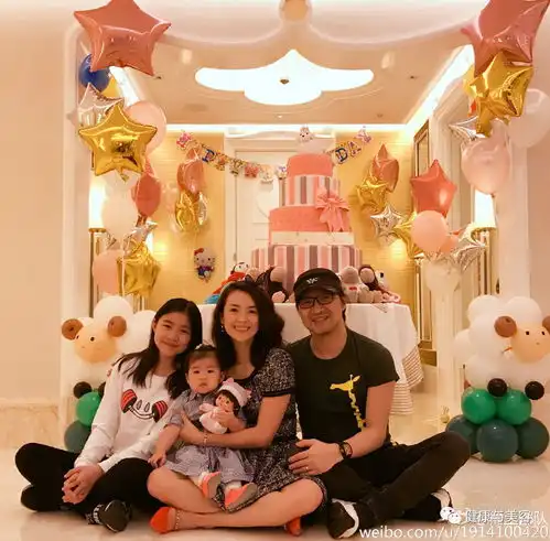 明星们最酷炫的圣诞玩法都在这了除了啃苹果,这些礼物更能融化ta的心圣诞福利
