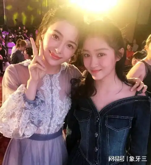 好好的演员不当,非要当综艺咖,关晓彤真的糊涂吗
