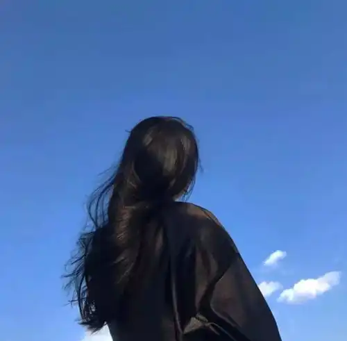 老婆,你可以不坐副驾驶吗
