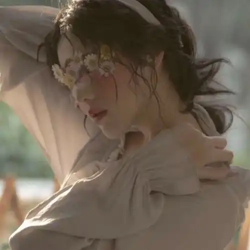 神仙ins风女生头像