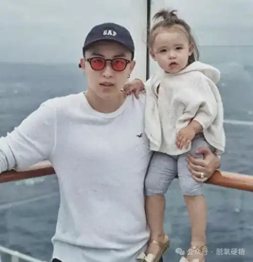 8000块买精子热潮,艾滋病的也要
