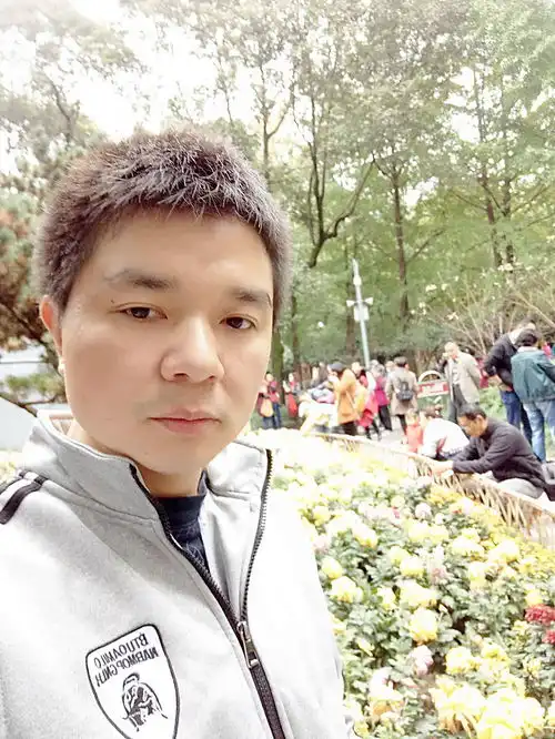 各种类型帅哥,总有一款适合你
