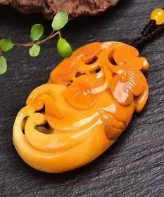 黄龙玉精品蝶恋花龙行天下人生如意招财金蟾
