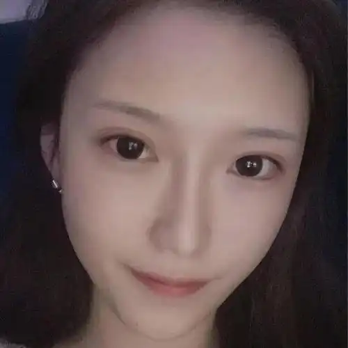 腐团儿素颜照曝光,多次约见榜一大哥,网友这谁啊,梦碎了
