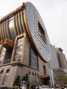 全球十大最不协调丑陋建筑沈阳方圆大厦入选5
