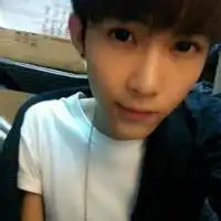 qq头像男生韩版qq韩版男生点烟头像
