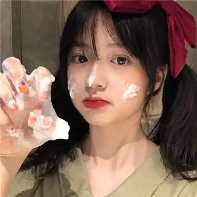 好看的微信头像女生,个性独特的美女
