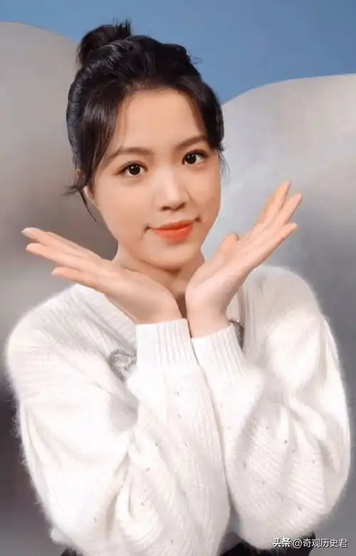 清华女学霸,趁暑假豪夺两枚奥运金牌,如今二次发育逆袭成女神
