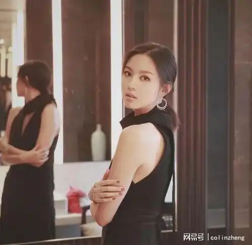 她是中国第一美女拒绝豪门嫁真爱
