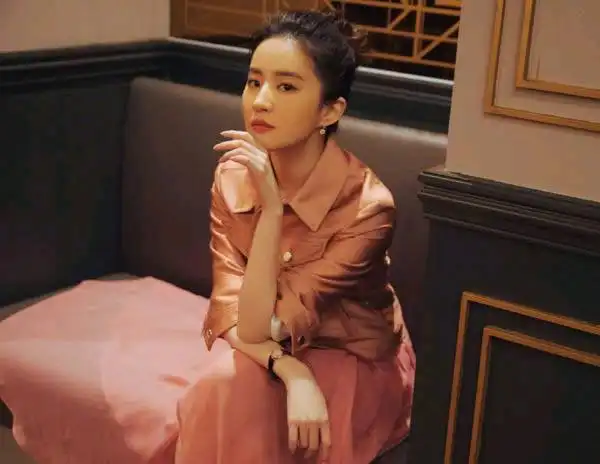 刘亦菲出演电影花木兰,千人面试唯独选她,这是为何
