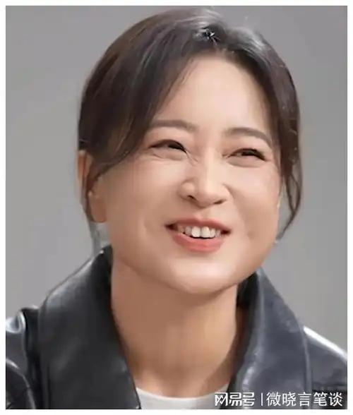 贾玲金句引热议网友自嘲原来小丑就是我自己
