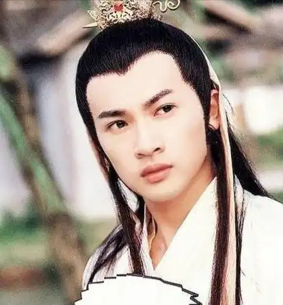 谢霆锋时隔八年再登舞台,携手董洁现身2020春节晚会,颜值依旧
