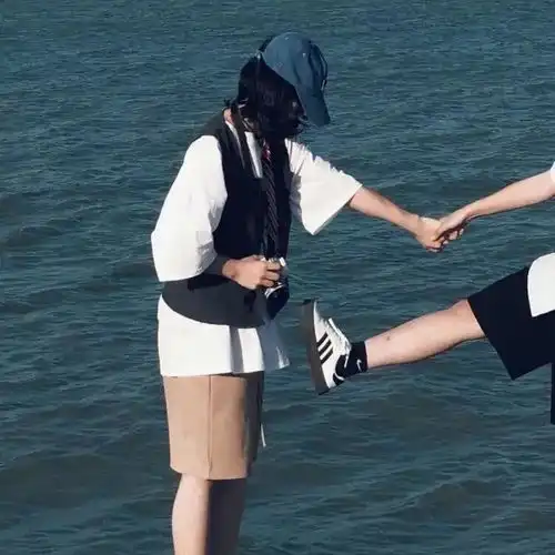 一些写给闺蜜的可爱文案
