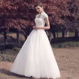 2018婚纱图片大全婚纱礼服图片欣赏
