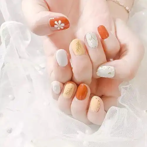 美甲图片短指甲有救了这些款式好看又简约快来收图
