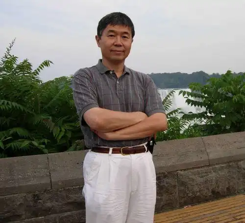 农村50岁的男人有3大压力,快压垮的一族,该咋办
