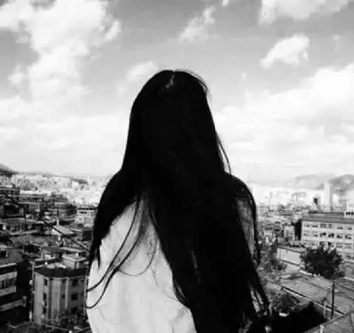 赵本山女儿赵玉芳弟弟去世,心疼母亲葛淑珍,终究原谅了父亲
